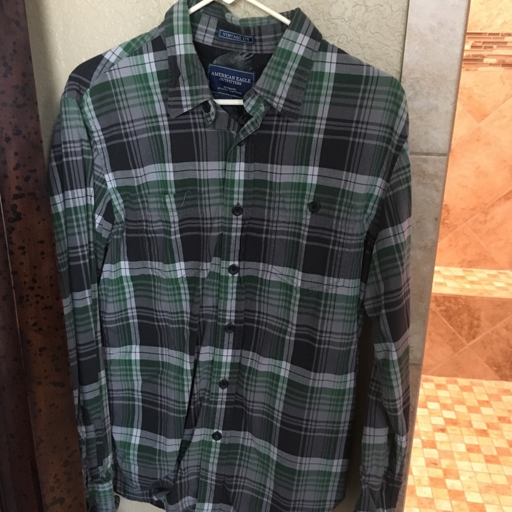 Men’s American eagle shirt